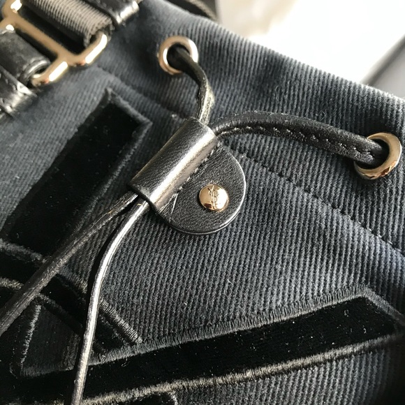 YSL Yves Saint Laurent Vintage Iconic Black Canvas Tote - Picture 2 of 7